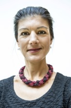 DEU Germany Germany Berlin The top politician on the left, Sarah Wagenknecht, during a photo