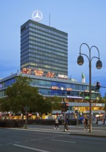 Europa-Center with Mercedes Star in the evening, Budapester Straße, Charlottenburg, Berlin, Germany
