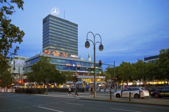 Europa-Center with Mercedes Star in the evening, Budapester Straße, Charlottenburg, Berlin, Germany