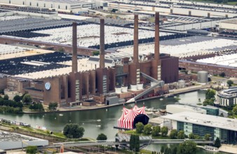 Volkswagen plant Wolfsburg with cogeneration plant VW Südstraße, Lower Saxony, Germany, Europe,