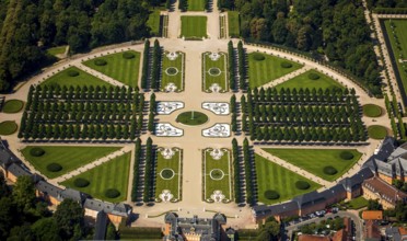 French Garden, Barck Garden with longitudinal and transverse axes, Schwetzingen Palace with Palace