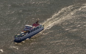 Ferry Frisia V between Harlingersiel and Norderney, Wadden Sea, aerial view, Norderney, North Sea,