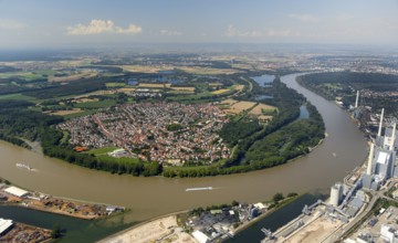 View of Altrip over the Rhine from Mannheim, Altrip, Rhineland-Palatinate, Germany, Europe, aerial