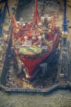 Hamburg harbour, Blohm + Voss shipyard, oil production ship on speech, Petrojarl Banff, Hamburg,