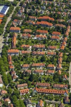 Residential streets in the forest lake neighbourhood on Schwarzwaldstrasse, Freiburg im Breisgau,