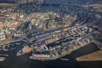 Construction site of the ElbPhilharmonie Hamburg, HafenCity, Elbe, Philharmonie, Speicherstadt