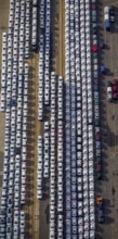 UniKai shipping of cars and lorries to Africa, car queues, car dump, cargo vehicles, new vehicles,