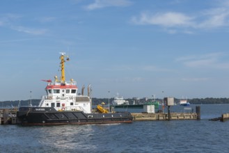 Saatsee in the harbor, multi-purpose ship of the Kiel Canal Waterways and Shipping Authority. Ships