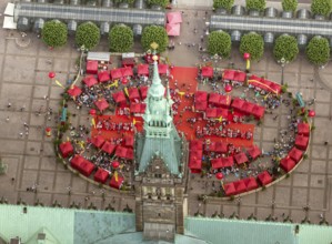 Hamburg City Hall, The Parliament of the Free and Hanseatic City of Hamburg, red pavilions in front