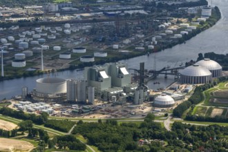 Moorburg power station on the southern Elbe, petrolium tanks, Hamburg, Germany, Europe, aerial