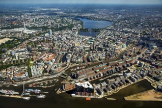 Elbphilharmonie with Hafencity, Speicherstadt, UNESCO World Heritage Site, Hamburg harbour, Elbe,