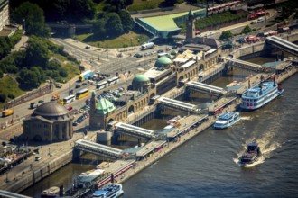 Landungsbrücken with the excursion boat Lousiana Star, Hamburg harbour, Elbe, Hamburg, Free and