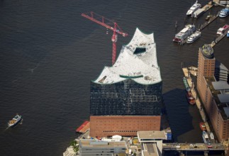 Roof construction of the Elbphilharmony, concert hall in the HafenCity in Hamburg, Elbphilharmonie