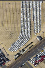 New car loading at Hansahafen, Unikai in Hamburg harbour, Hamburg harbour, Elbe, Hamburg, Free and