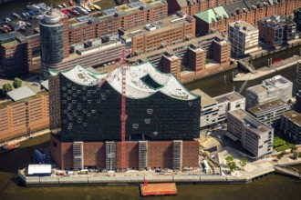 Roof construction of the Elbphilharmony, concert hall in the HafenCity in Hamburg, Elbphilharmonie