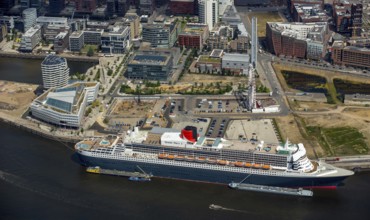 Cruise terminal, Unilever House cruise ship Queen Mary 2, Hamburg harbour, Elbe, Hamburg, Free and
