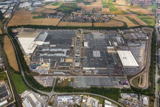 BMW plant regensburg, automotive plant, car factory, Bayrische Motorenwerke Fabrik Regensburg,
