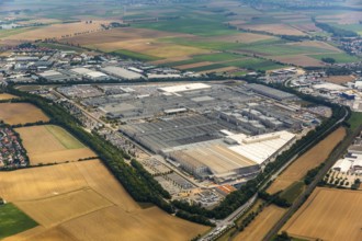 BMW plant regensburg, automotive plant, car factory, Bayrische Motorenwerke Fabrik Regensburg,