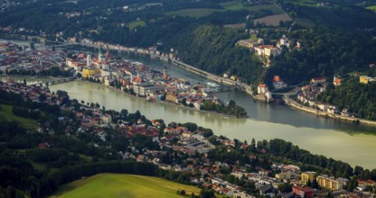 Confluence of the three rivers Danube, Inn and Ilz, municipality of Freinberg, independent
