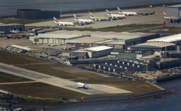 Beluga transport aircraft taking off, Finkenwerder Airport, Finkenwerder Airport, Hamburg, Free and