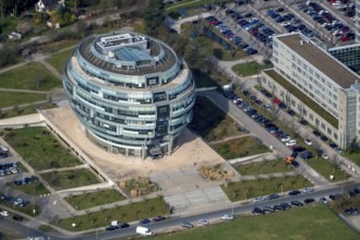 Office tower Heise headquarters in Hanover in spherical shape, Heise Medien GmbH & Co KG, Heise
