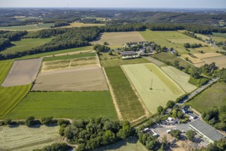 Aerial view, riding centre Oberste-Lehn, Gennebreck, Sprockhövel, Ruhr area, North
