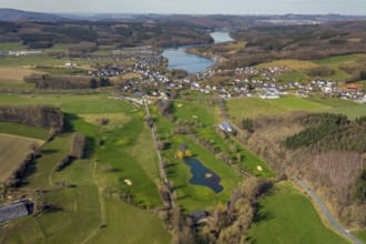 Aerial view, golf course, castle / house Amecke, Amecke, Sundern, Sauerland, North