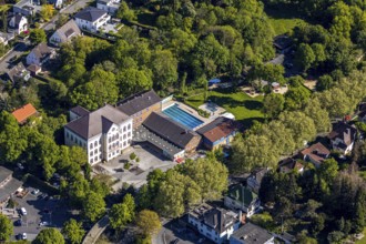 Aerial photo, Katharinenschule Unna, outdoor swimming pool Bornekamp, forest area, Unna, Ruhr area,