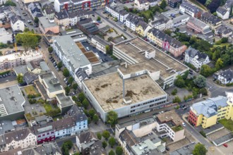 Aerial view, remodelling Friedrichstraße, Hertie ruin, planned demolition, Velbert, Ruhr area,