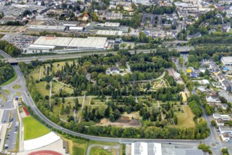 Aerial view, Protestant cemetery centre, Röttgen, Velbert, Ruhr area, North Rhine-Westphalia,