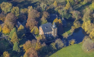 Aerial view, moated castle house flat, Möllen, Voerde, Ruhr area, North Rhine-Westphalia, Germany,