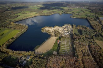 Aerial view, Tenderingssee, lido, gravel works, Möllen, Voerde, Ruhr area, North Rhine-Westphalia,