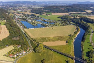 Aerial photo, family campsite Borlefzen, river Weser, Uffeln, Vlotho, OWL, Ostwestfalen-Lippe, East
