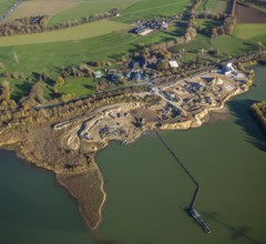 Aerial view, Krefelder Straße quarry pond, meadows and fields, Neukirchen, Neukirchen-Vluyn, Ruhr