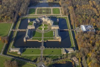 Nordkirchen Palace, Westphalian Versailles, Nordlirchen Palace, 18th century manor house in the