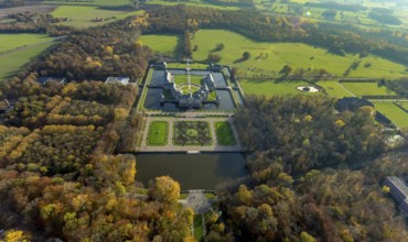 Nordkirchen Palace, Westphalian Versailles, Nordlirchen Palace, 18th century manor house in the