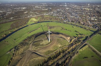 Aerial view, Styrumer Ruhrbogen, Ruhrwiesen, landfill Kolkerhofweg, city triangle