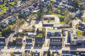 Aerial photo, Lierbergschule, Gemeinschaftsgrundschule Saarner Straße, Linksruhr, Mülheim an der