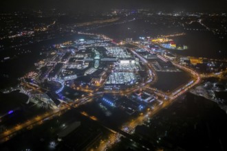 Aerial view, Centro shopping centre, Oberhausen-Neue Mitte, arcade, play station, CentrO-Promenade,