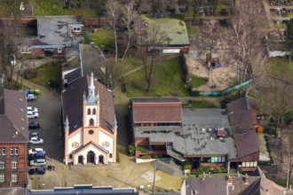 Aerial view, Friedenskirche, Protestant kindergarten, Sterkrade, Oberhausen, Ruhr area, North