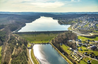 Aerial view, Talsperee Sorpesee, Sperrmauer Sorpesee, Ausgleichsweiher, Langscheid, Sundern,