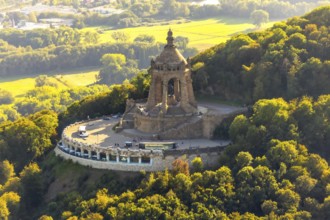 Aerial photograph, Kaiser Wilhelm Monument, Barkhausen, Porta Westfalica, OWL, Ostwestfalen-Lippe,