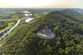 Aerial photograph, Kaiser Wilhelm Monument, Barkhausen, Porta Westfalica, OWL, Ostwestfalen-Lippe,