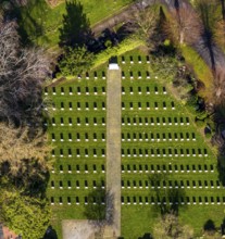 Aerial view, park cemetery, Canadian part of the cemetery, Werl, North Rhine-Westphalia, Germany