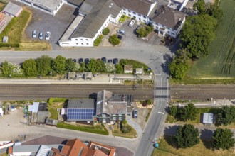 Aerial view, Westönnen railway station, railway line, Westönnen, Werl, Soester Börde, North