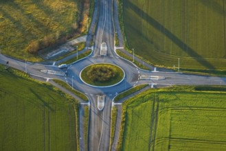 Aerial view, roundabout Am boundary ridge, Werl, North Rhine-Westphalia, Germany