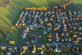 Aerial view, residential area Schlesienstraße Mönigstraße, roundabout Vincenz-Frigger-Straße,
