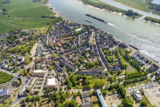 Aerial view, town view Rees, river Rhine, catholic church St. Assumption of the Virgin Mary,