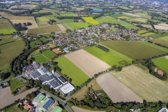 Aerial view, meadows and fields, local view Bokel, Rietberg, OWL, Ostwestfalen-Lippe, Ostwestfalen,