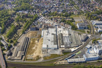Aerial view, Geberit Keramik GmbH factory premises, Alter cemetery Wesel, Wesel, Ruhr area, Lower